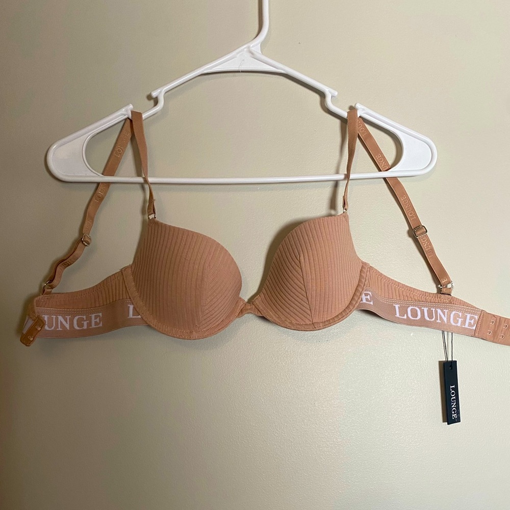 LOUNGE Tshirt ribbed Bra 32B